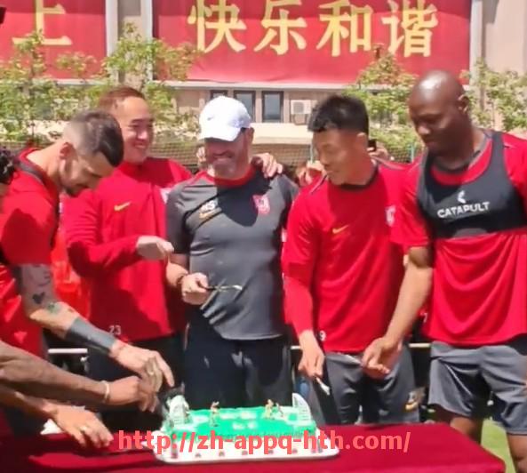 华体会hth官方网站下载-世俱杯射门与传中位置的交叉分析：哪个区域的战术配置更具得分威胁？